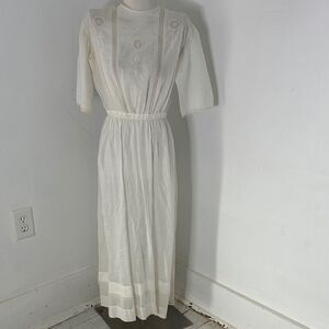 Antique Victorian Era Cotton Lawn Dress